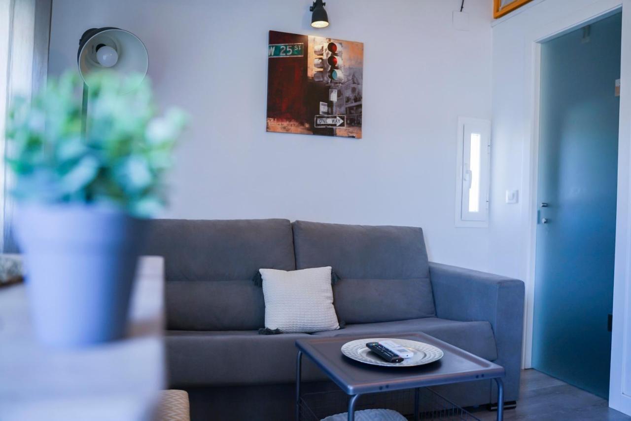 Apartamentos Suites Cariatide ปลาเซนเซีย ภายนอก รูปภาพ